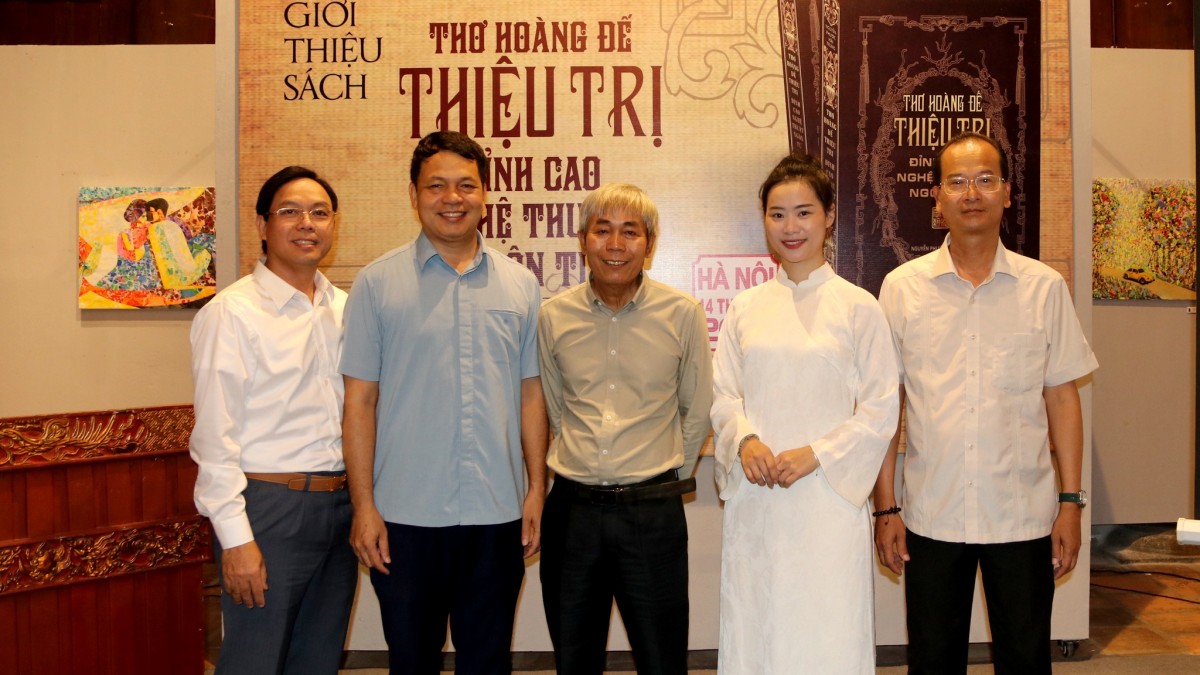 Thơ Hoàng đế Thiệu Trị - Đỉnh cao nghệ thuật ngôn từ