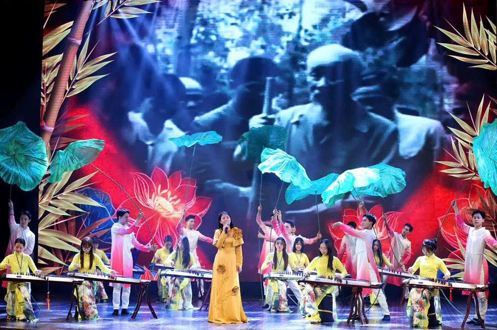 Tổng kết và công bố bình chọn 50 tác phẩm VHNT sẽ diễn ra trong quý IV năm 2025