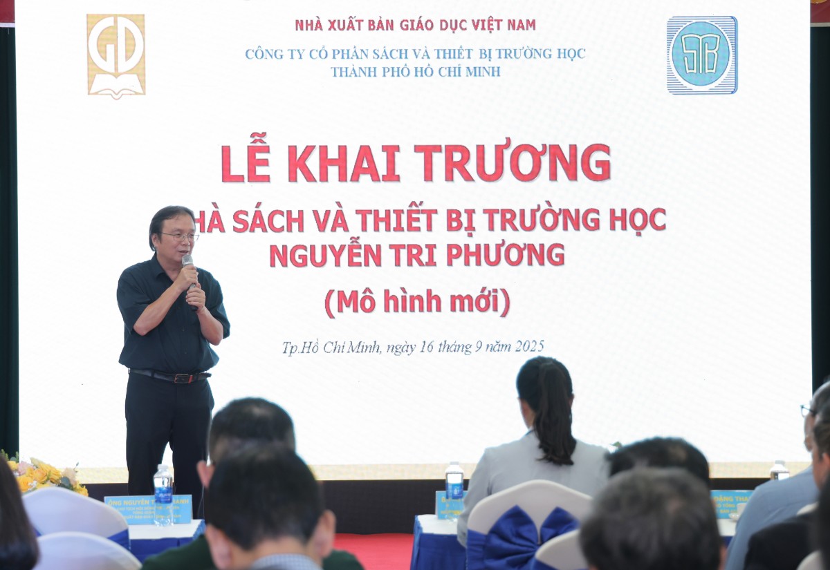 Từ truyền thống đến mô hình mới: Nhà sách Nguyễn Tri Phương khởi sắc