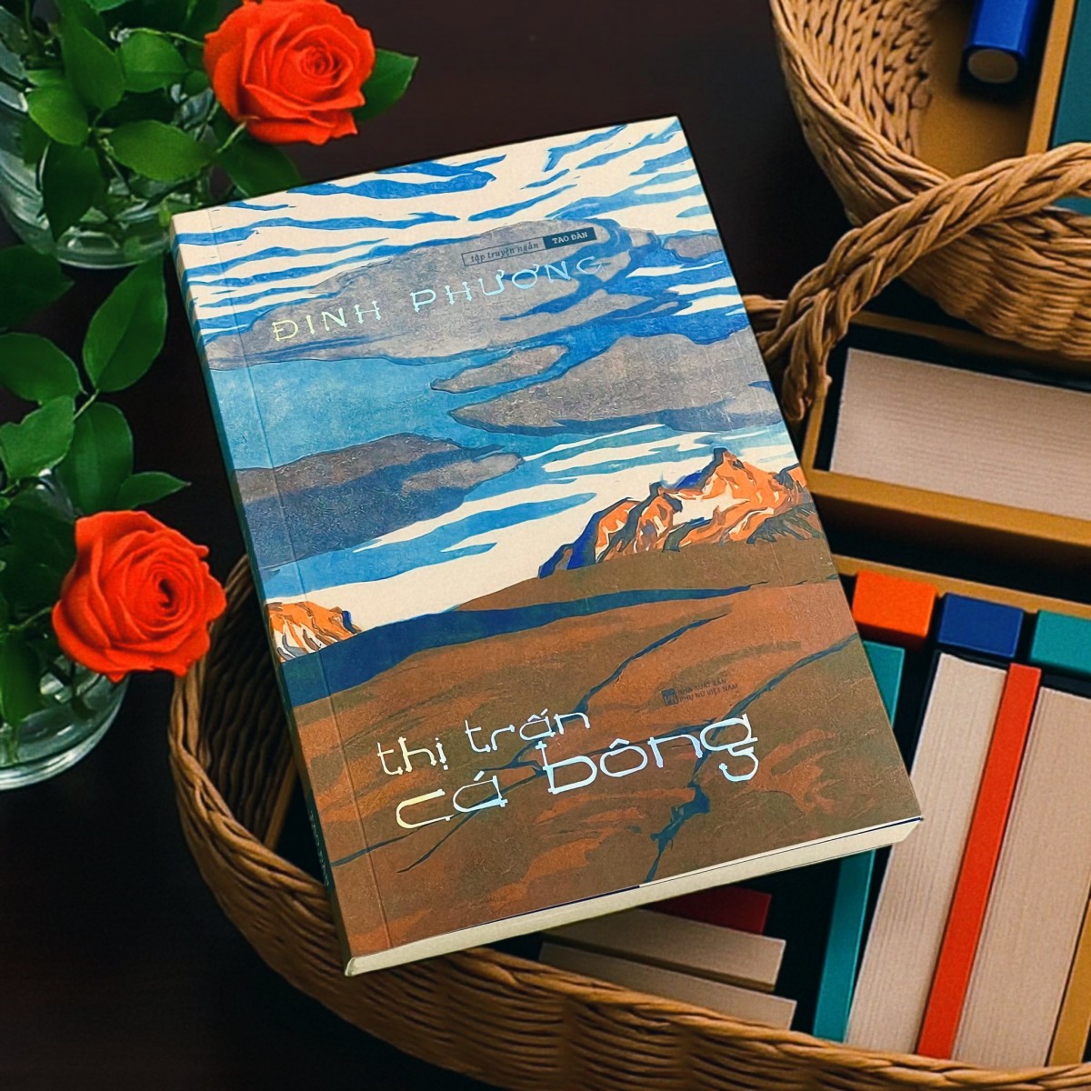 Thị trấn cá bông - Ký ức là sự vượt thoát hay lưu đày