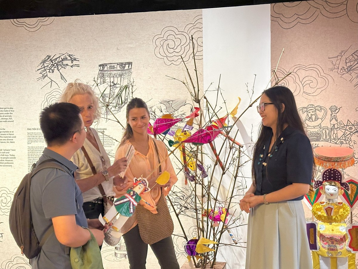 Không gian đồ chơi truyền thống “Sắc Thu” tại Bảo tàng Dân tộc học Việt Nam