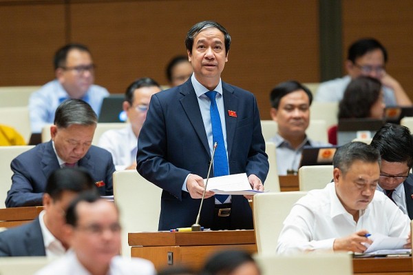 dai bieu quoc hoi ung ho su dung mot bo sgk va giu ky thi tot nghiep thpt