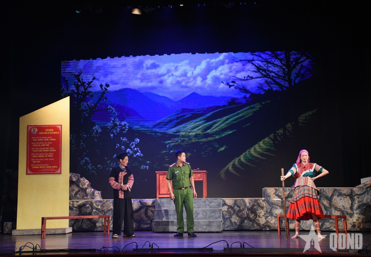 Cơ hội cho đề tài hiện đại trên sân khấu truyền thống