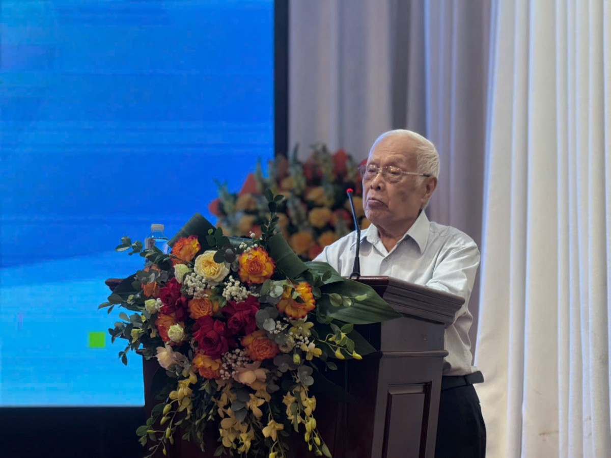 50 năm Văn học Việt Nam (1975-2025): Chờ một cuộc chuyển giao thế hệ