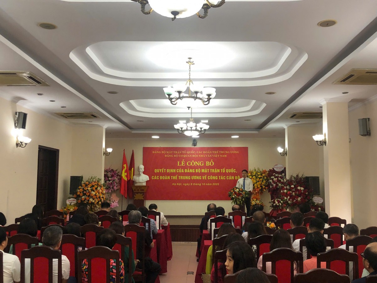 Lễ công bố quyết định của Đảng bộ MTTQ, các Đoàn thể trung ương về công tác cán bộ