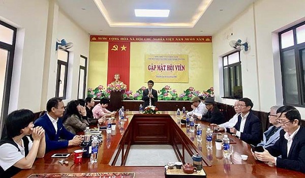 nha tho nguyen huu quy la chi hoi truong chi hoi nha van viet nam tinh quang tri