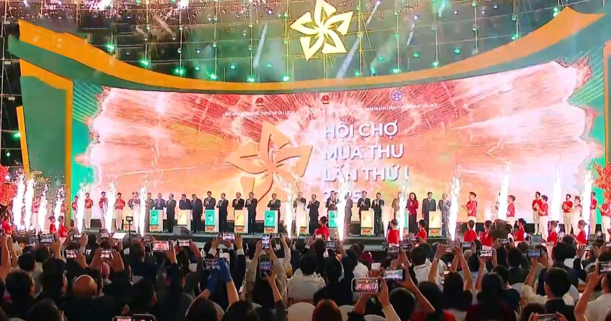 Nhà xuất bản Giáo dục Việt Nam: Lan tỏa tri thức tại mùa vàng văn hóa Việt