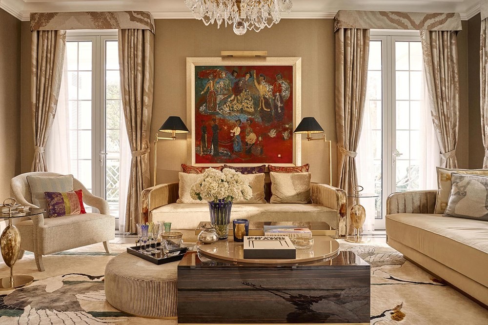 Một thiết kế kết hợp với tranh Việt Nam của Quách Thái Công. Ảnh: BTC