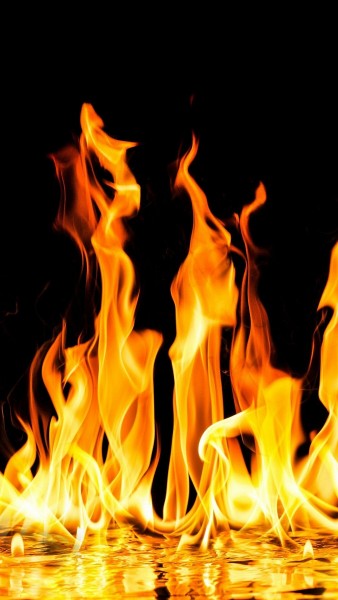 lua thieng truyen ngan cua nguyen quoc hung