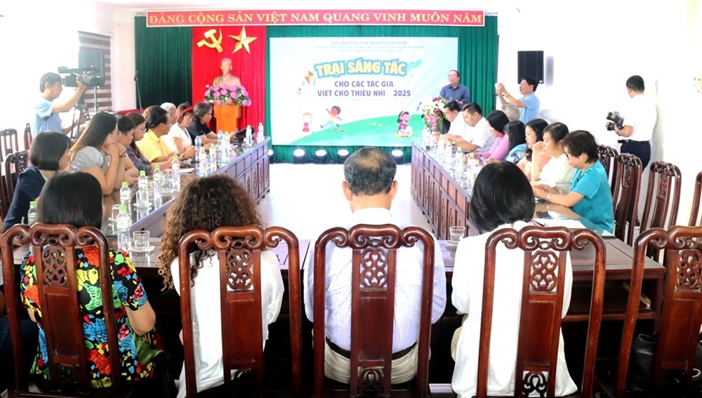 Khai mạc Trại sáng tác văn học viết cho thiếu nhi năm 2025