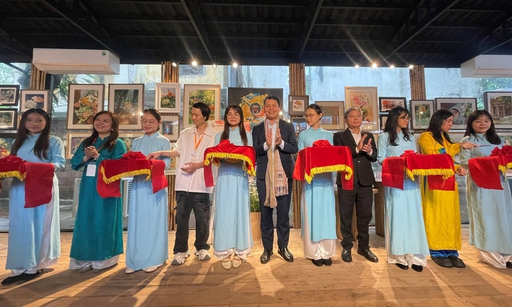 Hà Nội qua triển lãm “Hà Nội thanh tân”