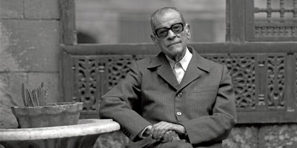 Naguib Mahfouz nhà văn lớn của văn học Ả Rập