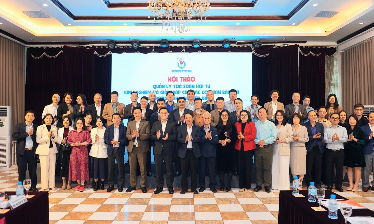 Tòa soạn Hội tụ: Những giải pháp và vấn đề đặt ra trong quản lý Báo chí