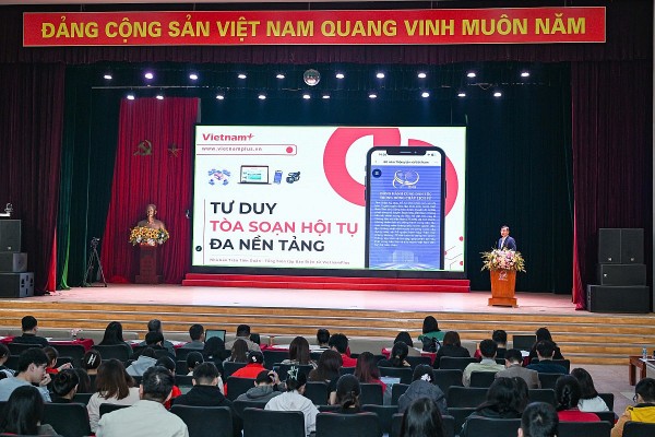 bao van nghe tham du tap huan mo hinh chuyen doi so bao chi hieu qua