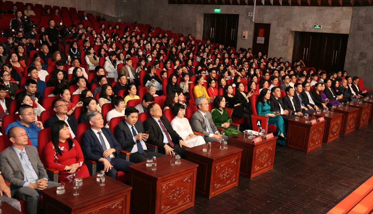 Lễ tổng kết và trao Giải Báo chí toàn quốc về phòng, chống HIV/AIDS