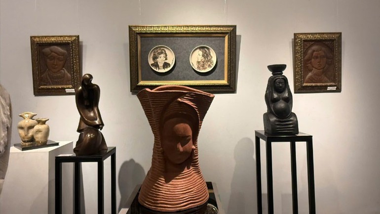 Một tác phẩm cá tính tại triển lãm. Ảnh: BTC