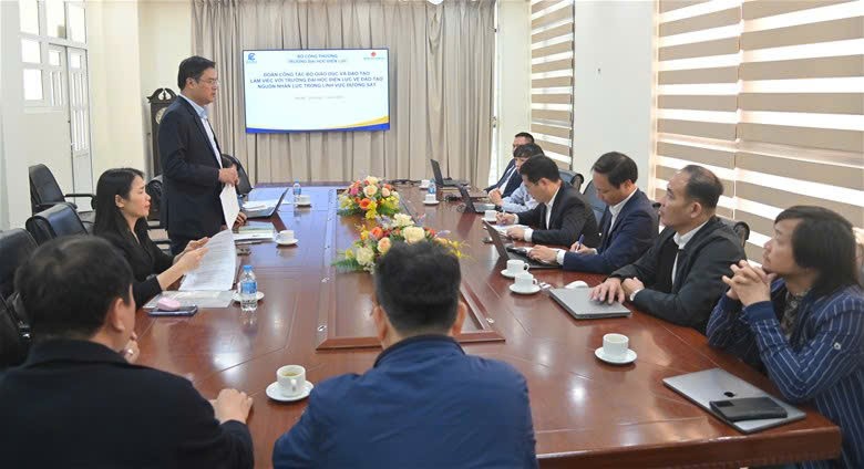 Đại học Điện lực đề xuất tham gia đào tạo nguồn nhân lực chất lượng cao cho ngành đường sắt