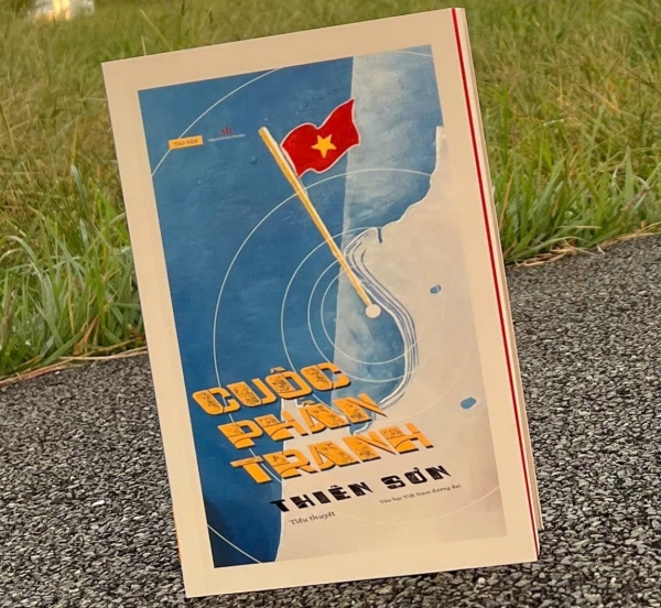 Lịch sử và mối tương quan thẩm mỹ trong tiểu thuyết "Cuộc phân tranh"