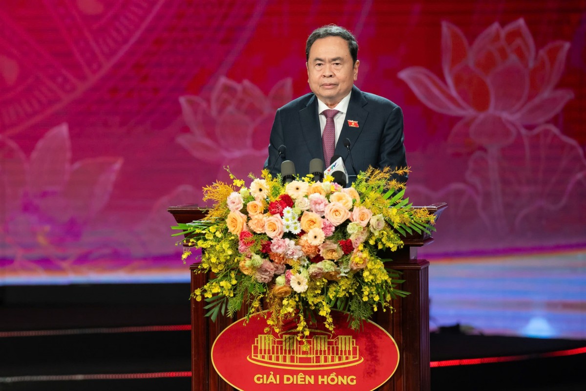 65 tác phẩm xuất sắc nhất được trao Giải Diên Hồng lần thứ 4