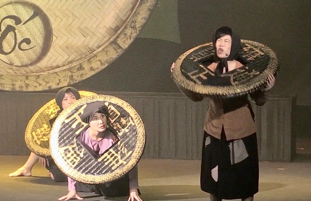 Ra mắt vở “Nghêu Sò Ốc Hến” trên sân khấu rối cạn