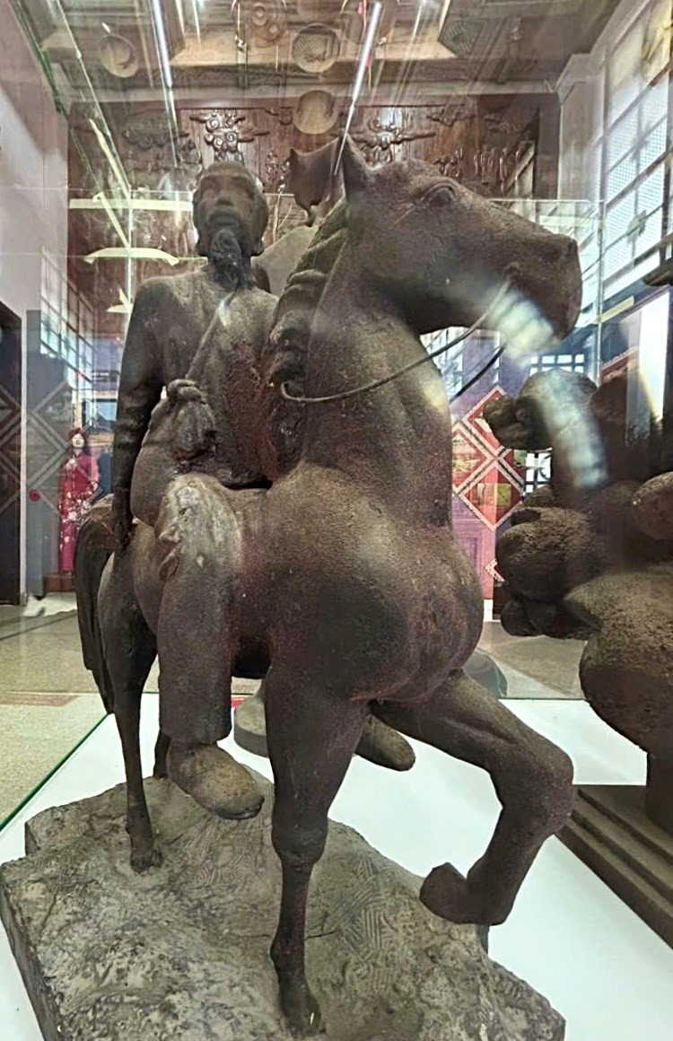 Tác phẩm “Bác Hồ tại chiến dịch Đông Khê”.