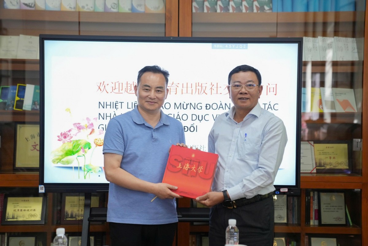 Học tập, trao đổi kinh nghiệm về giáo dục số tại Trung Quốc