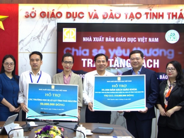 Nhà xuất bản Giáo dục Việt Nam hỗ trợ ngành Giáo dục tỉnh Thái Nguyên sau bão