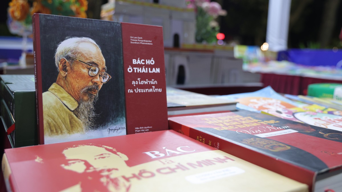 Nhà xuất bản Giáo dục Việt Nam nâng tầm văn hóa đọc tại Hội sách Hà Nội