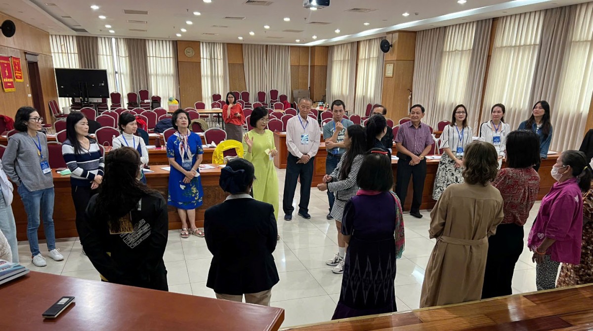 Nỗ lực bền bỉ gìn giữ tiếng Việt nơi xứ người