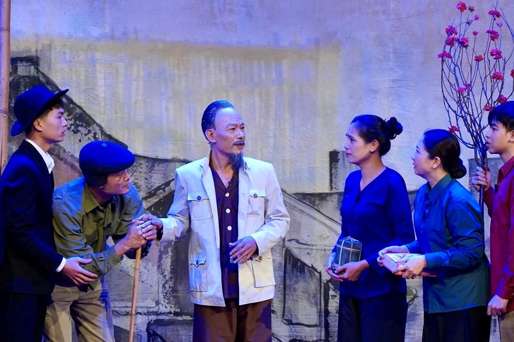 Xúc động chương trình nghệ thuật đặc biệt “Bác Hồ – Một tình yêu bao la”