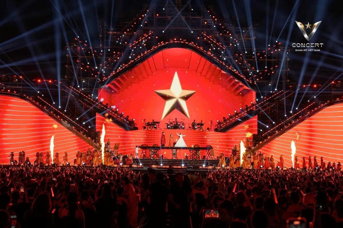 Đại nhạc hội “V Concert – Rạng rỡ Việt Nam”.