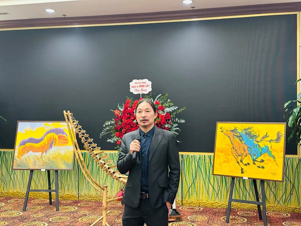 Hành trình nghệ thuật giàu cảm xúc của họa sĩ Trương Trung