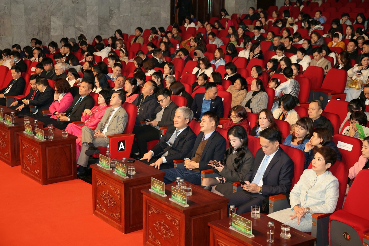 Các đại biểu tham dự Lễ trao giải. Ảnh: BTC