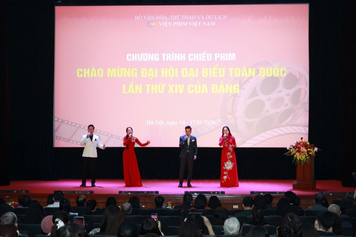 Khai mạc Chương trình chiếu phim chào mừng Đại hội đại biểu toàn quốc lần thứ XIV của Đảng