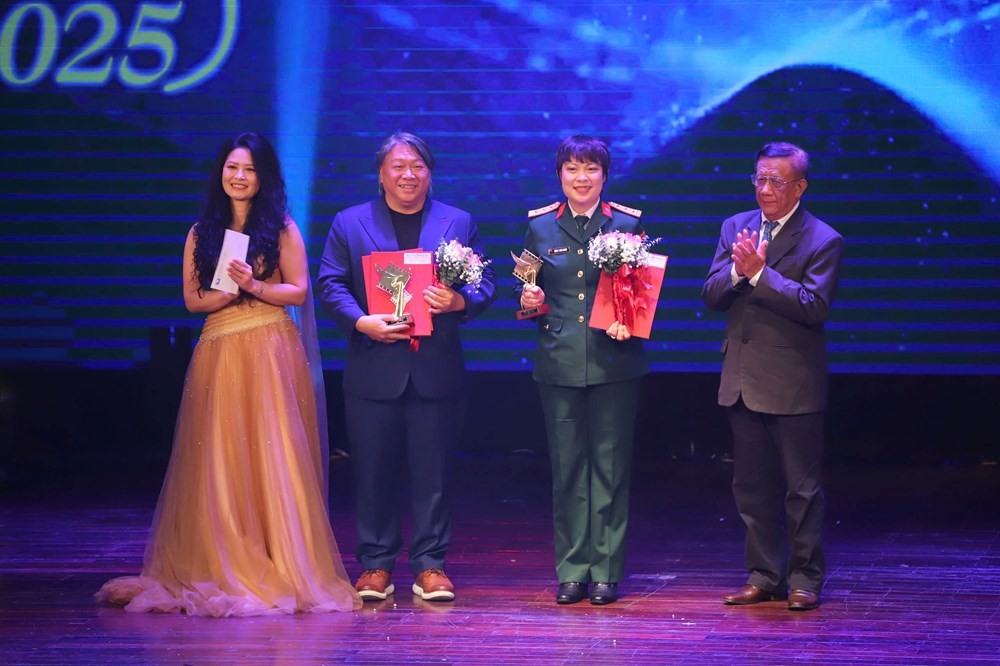 Phim điện ảnh “Mưa đỏ” giành Giải Cánh diều Vàng 2025