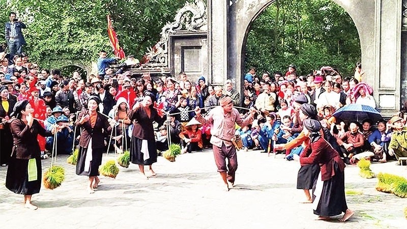 Ngày 20/1, xã Thọ Văn (xã Dị Nậu cũ), tỉnh Phú Thọ tổ chức Lễ đón nhận Di sản văn hóa phi vật thể quốc gia Lễ hội truyền thống Cướp kén. Đây là lễ hội lâu đời, được tổ chức từ ngày mồng 4 đến mồng 6 tháng Giêng hàng năm.