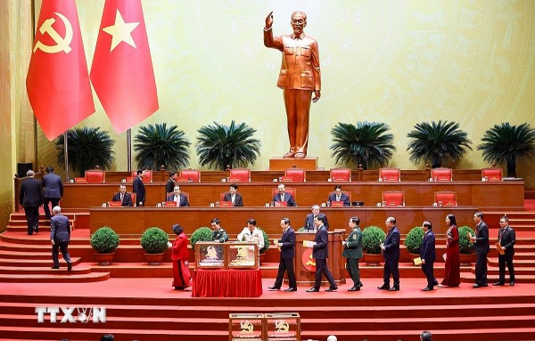 dong chi to lam duoc bau giu chuc tong bi thu ban chap hanh trung uong dang khoa xiv