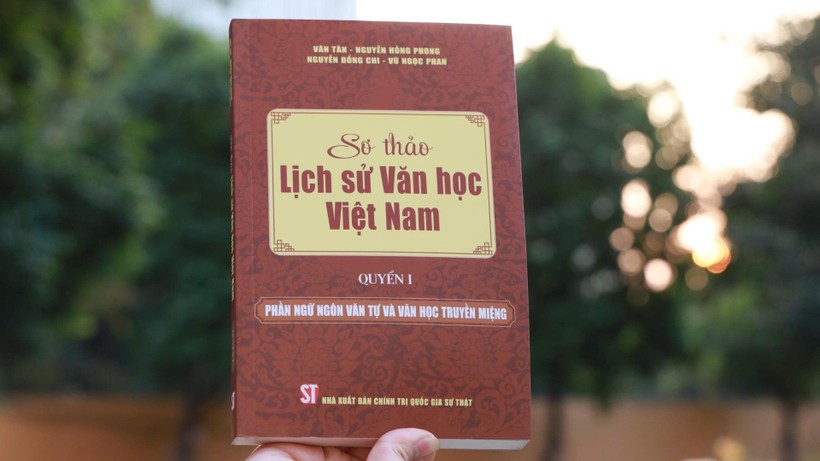 Tái bản và ra mắt bộ sách 