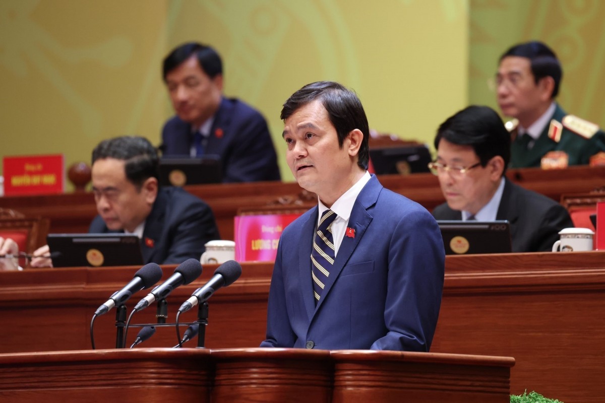 Bí thư thứ nhất Trung ương Đoàn Bùi Quang Huy phát biểu tham luận. Ảnh: TTXVN