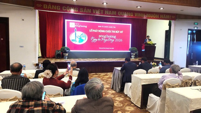 Tổ chức cuộc thi Bút ký 