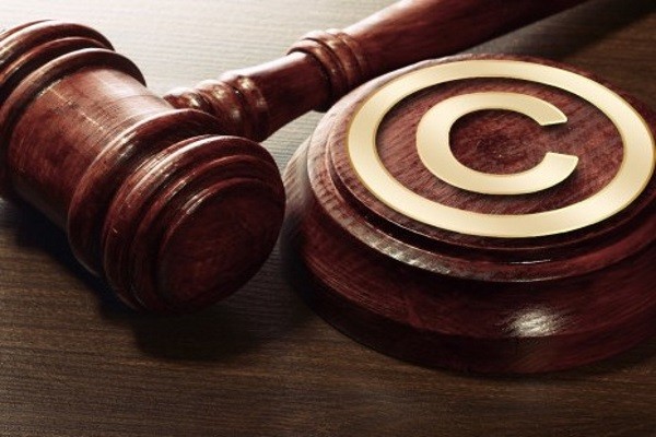 Thủ tướng: Tăng cường kiểm tra, xử lý nghiêm các hành vi xâm phạm về quyền tác giả