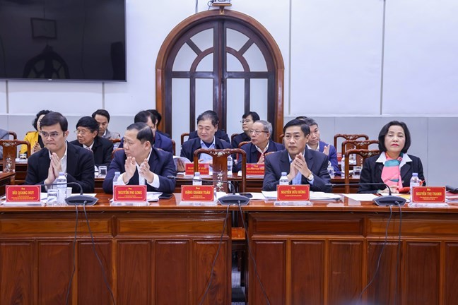 Hội nghị hiệp thương lần thứ hai: 100% đại biểu thống nhất với danh sách 217 người ở Trung ương được giới thiệu ứng cử đại biểu Quốc hội khóa XVI