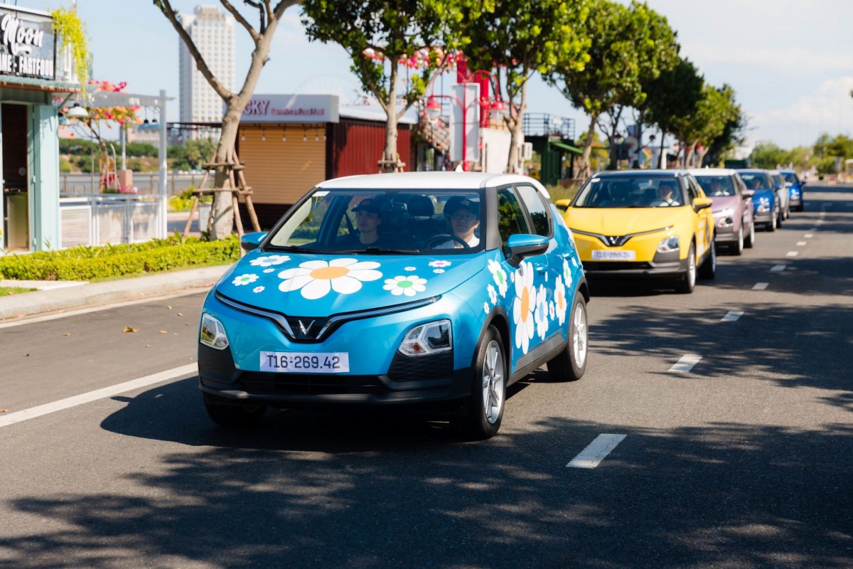 Chuyển từ xe xăng sang VinFast VF 5, chủ xe choáng vì khoản tiết kiệm “đầy túi”