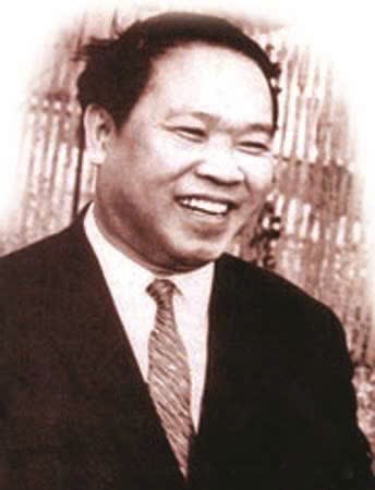 Nhà thơ Huy Cận - Ngọn "Lửa thiêng" không tắt