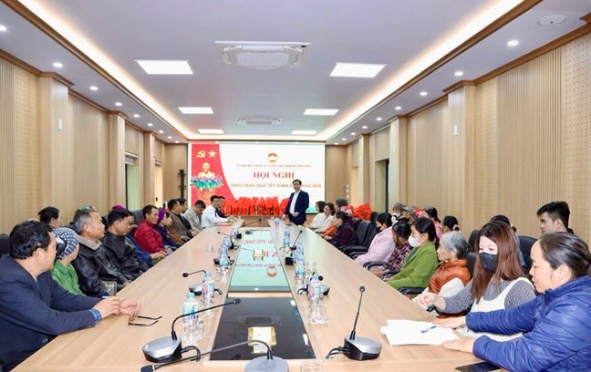 Hải Phòng: Tết sẻ chia đến với các gia đình khó khăn ở xã Trần Phú