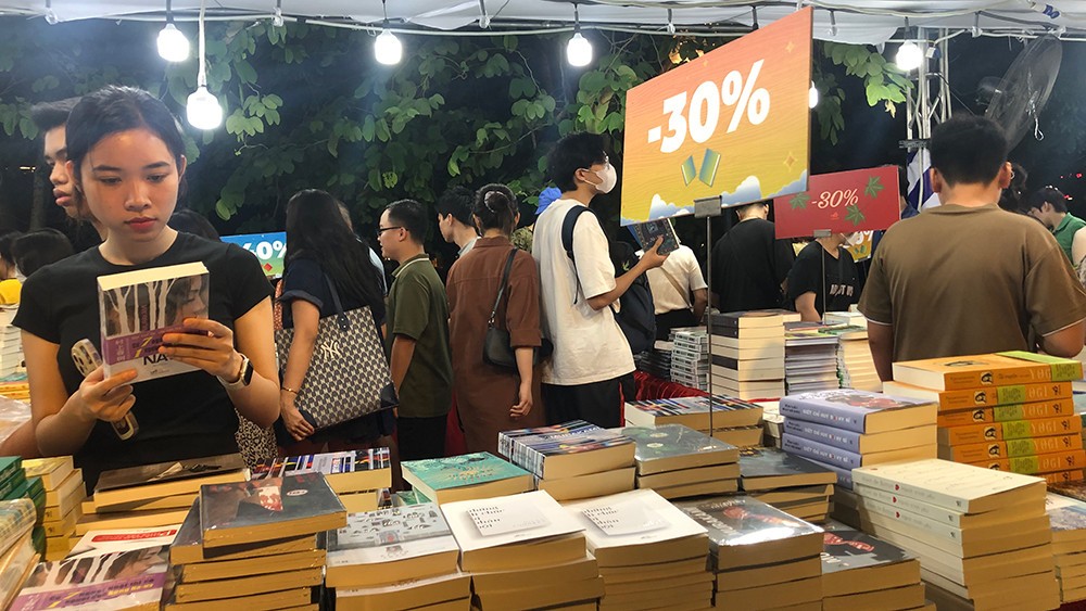 Thúc đẩy văn hóa đọc qua 