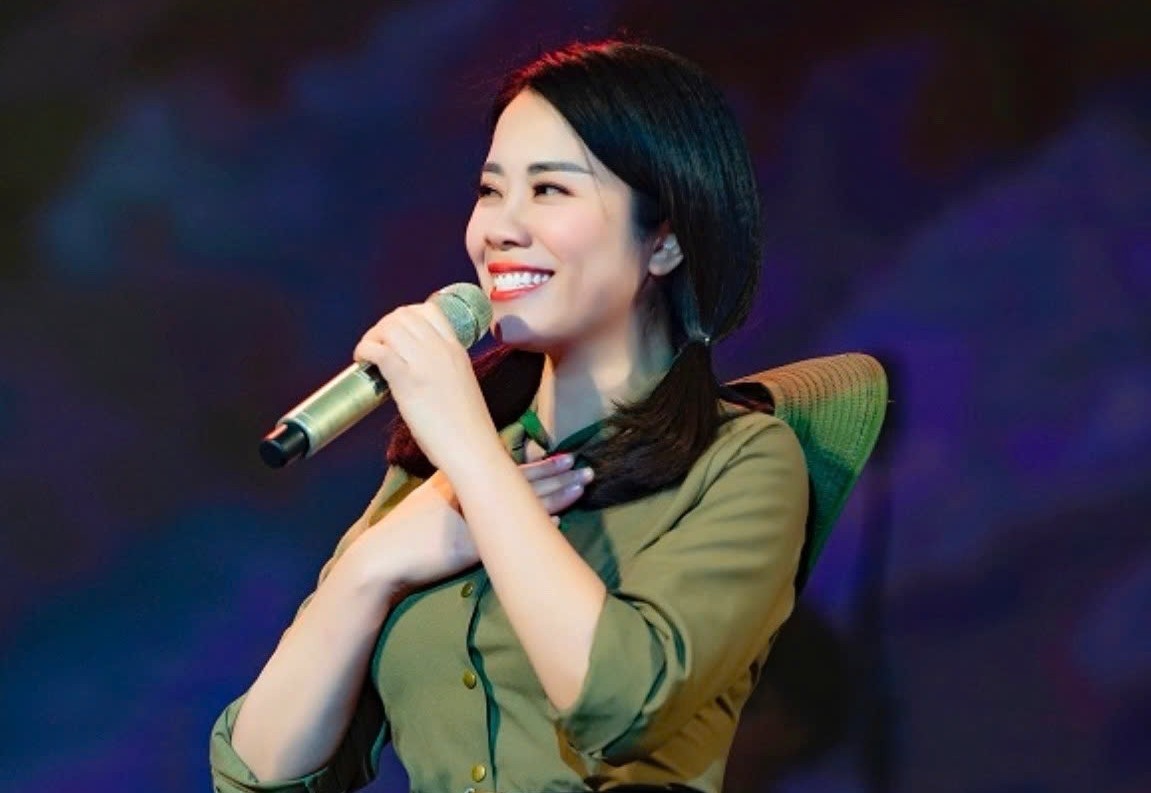 Câu chuyện đầu xuân với NSND Hồng Hạnh