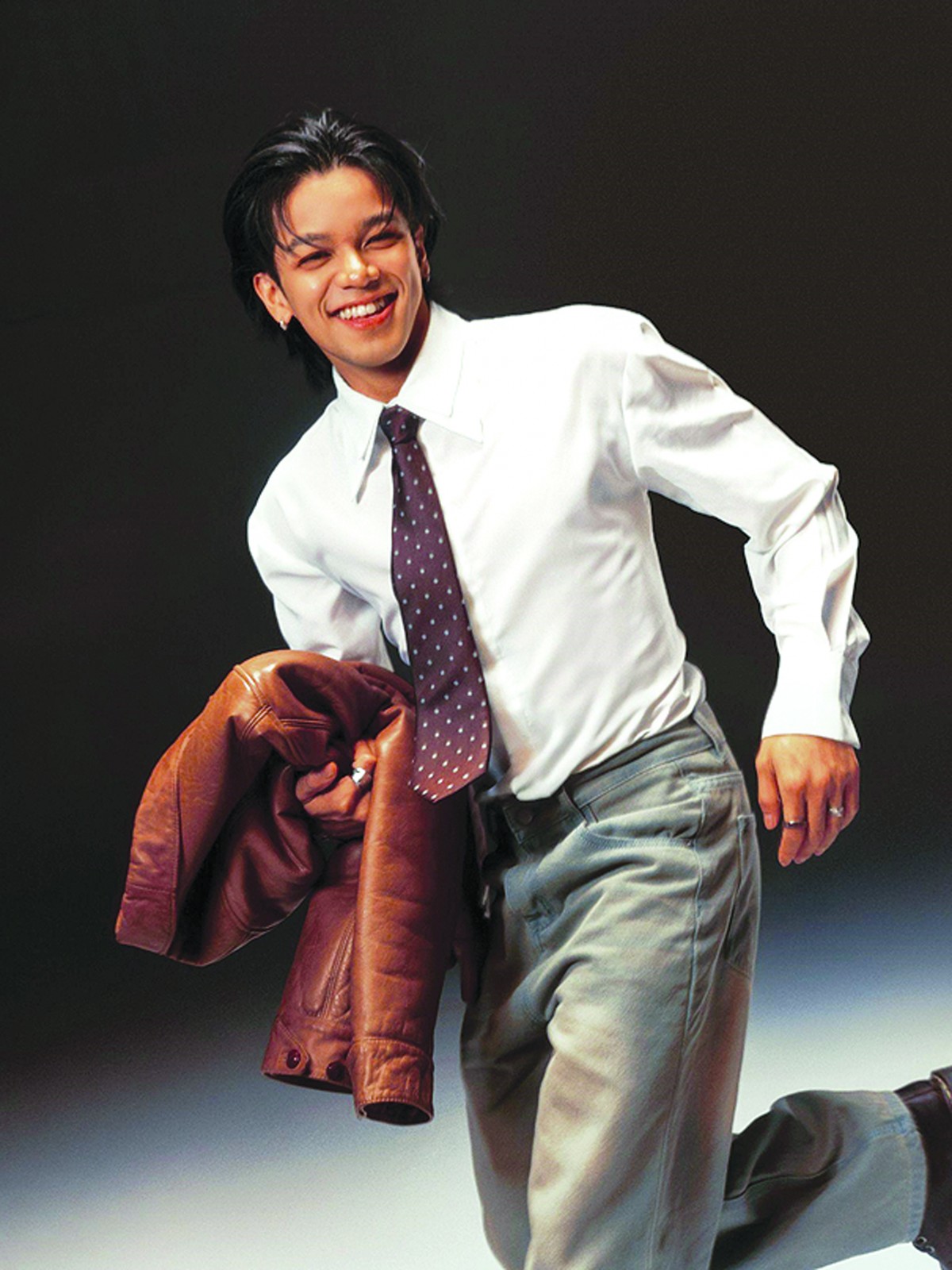 (S)TRONG Trọng Hiếu: “Đủ nắng hoa sẽ nở”