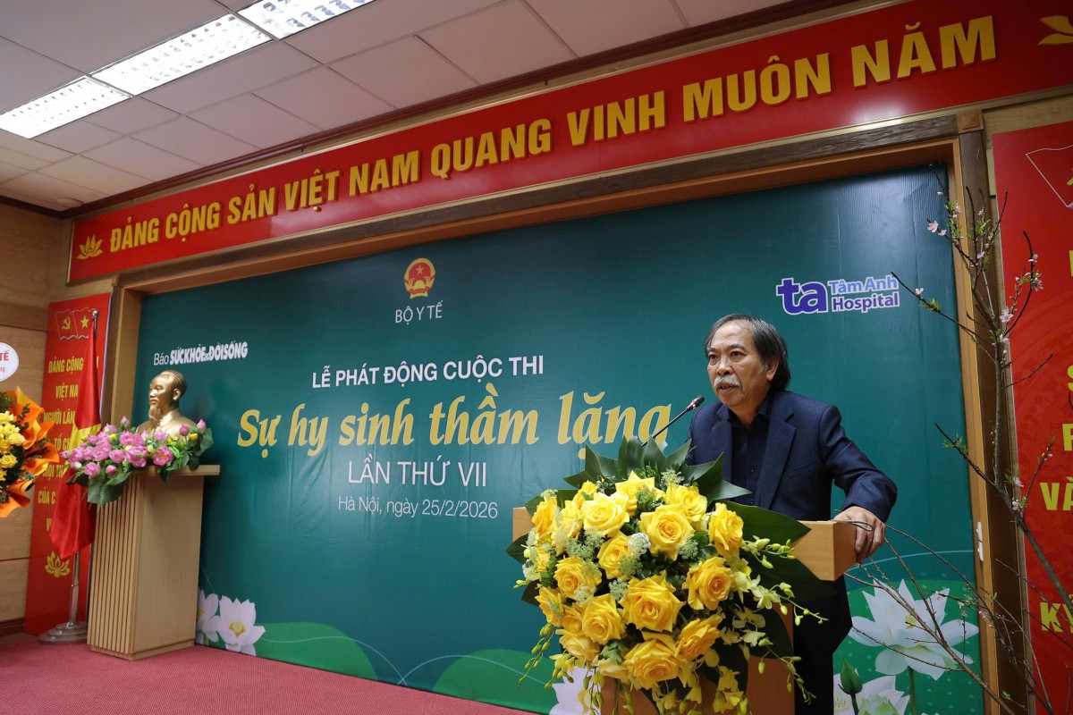 Nhà văn Nguyễn Quang Thiều - Chủ tịch Hội Nhà văn Việt Nam, Chủ tịch Hội đồng Chung khảo phát biểu tại buổi lễ. Ảnh: BTC