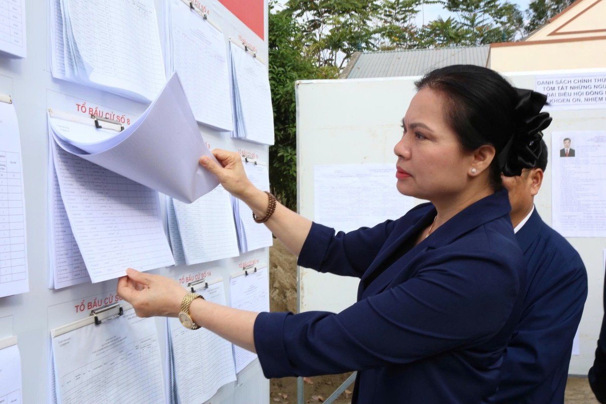 Bà Hà Thị Nga cam kết đồng hành cùng Lai Châu phát triển bền vững